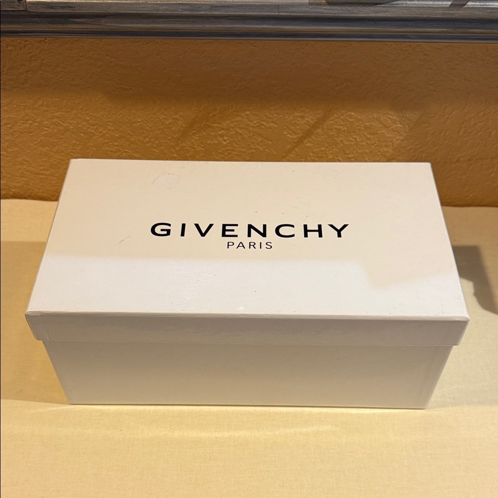 Givenchy White Box with Logo